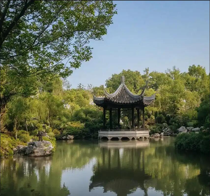 福建盼烟餐饮有限公司